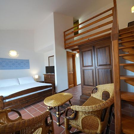 Le Tonnare Di Stintino - Beach Resort Eksteriør billede
