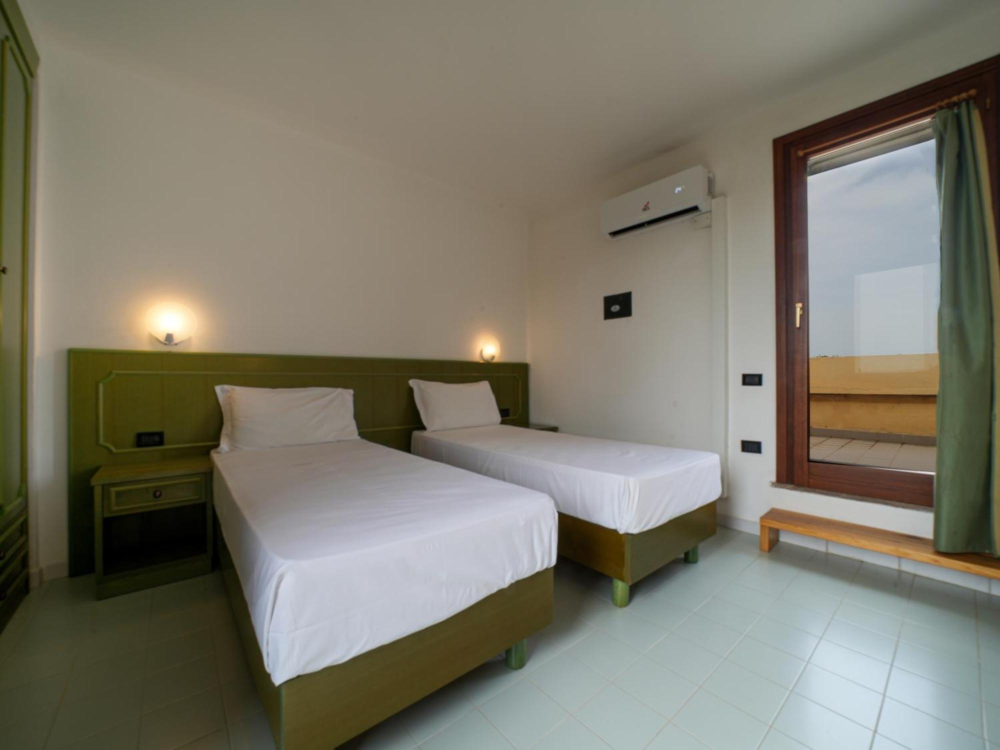 Le Tonnare Di Stintino - Beach Resort Eksteriør billede