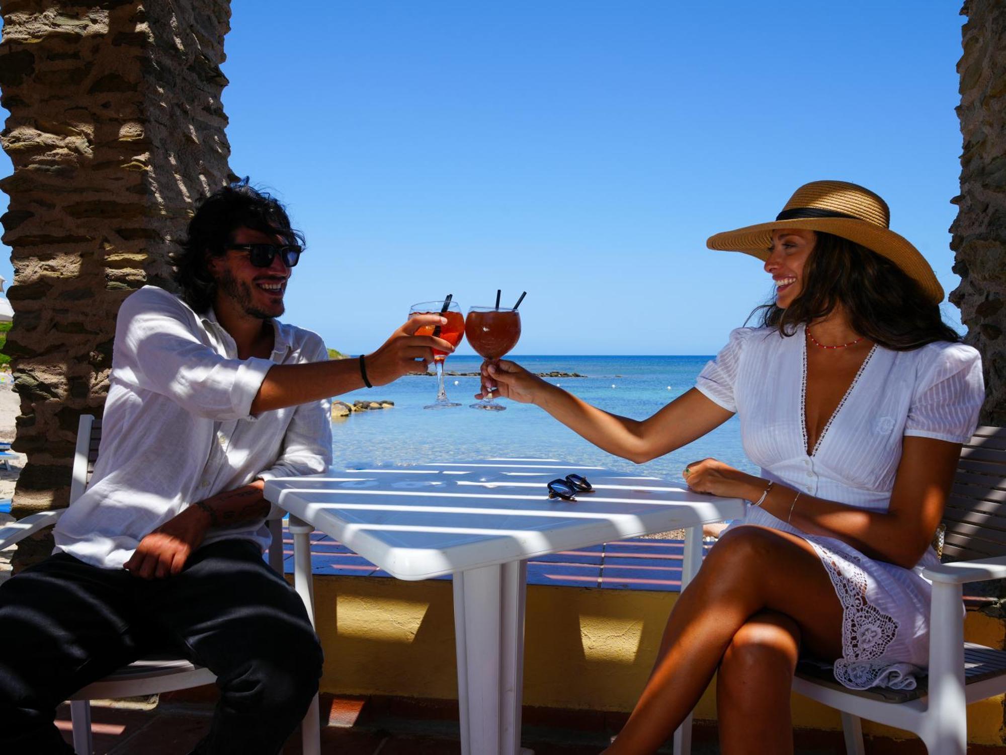Le Tonnare Di Stintino - Beach Resort Eksteriør billede