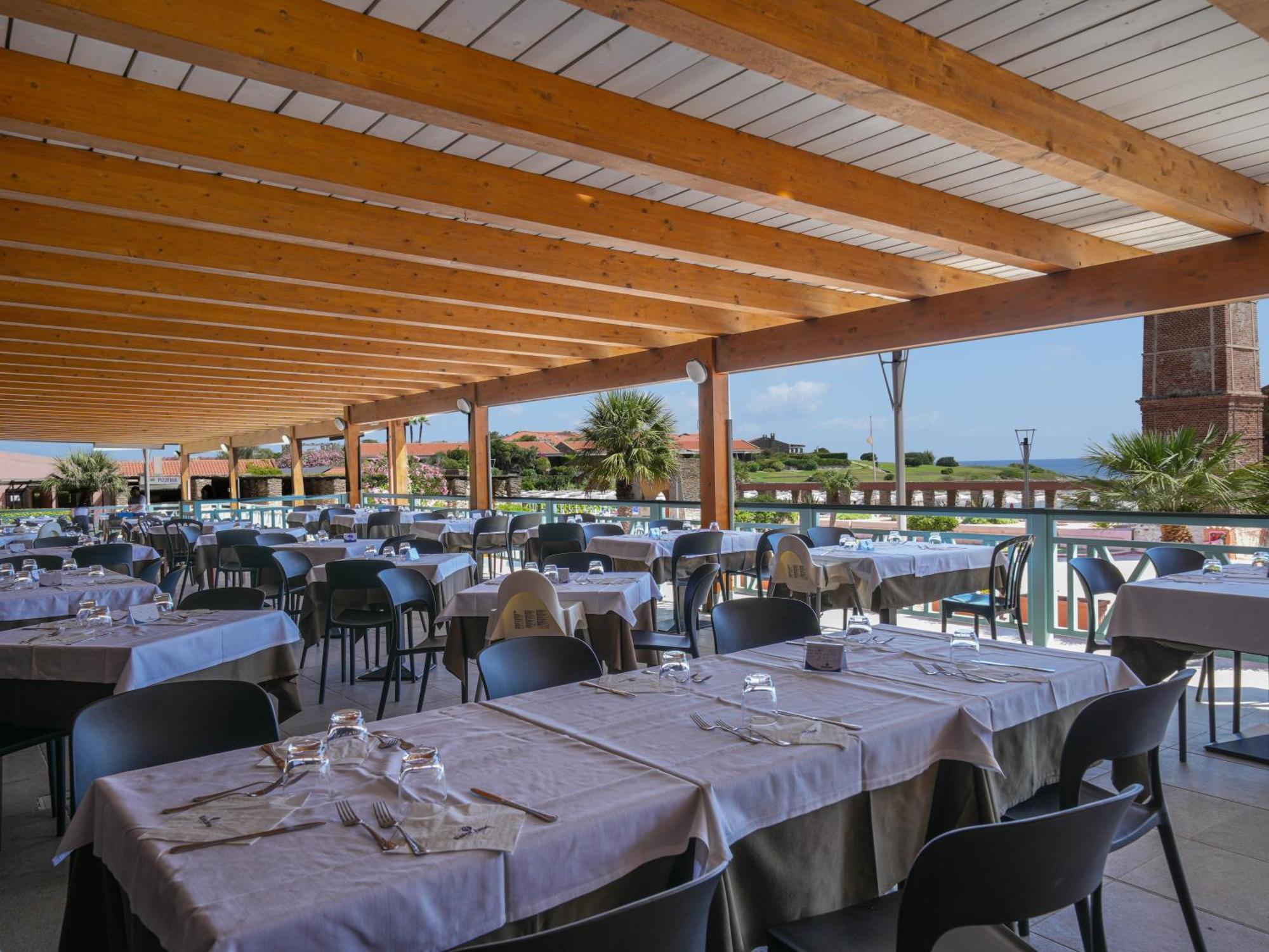 Le Tonnare Di Stintino - Beach Resort Eksteriør billede